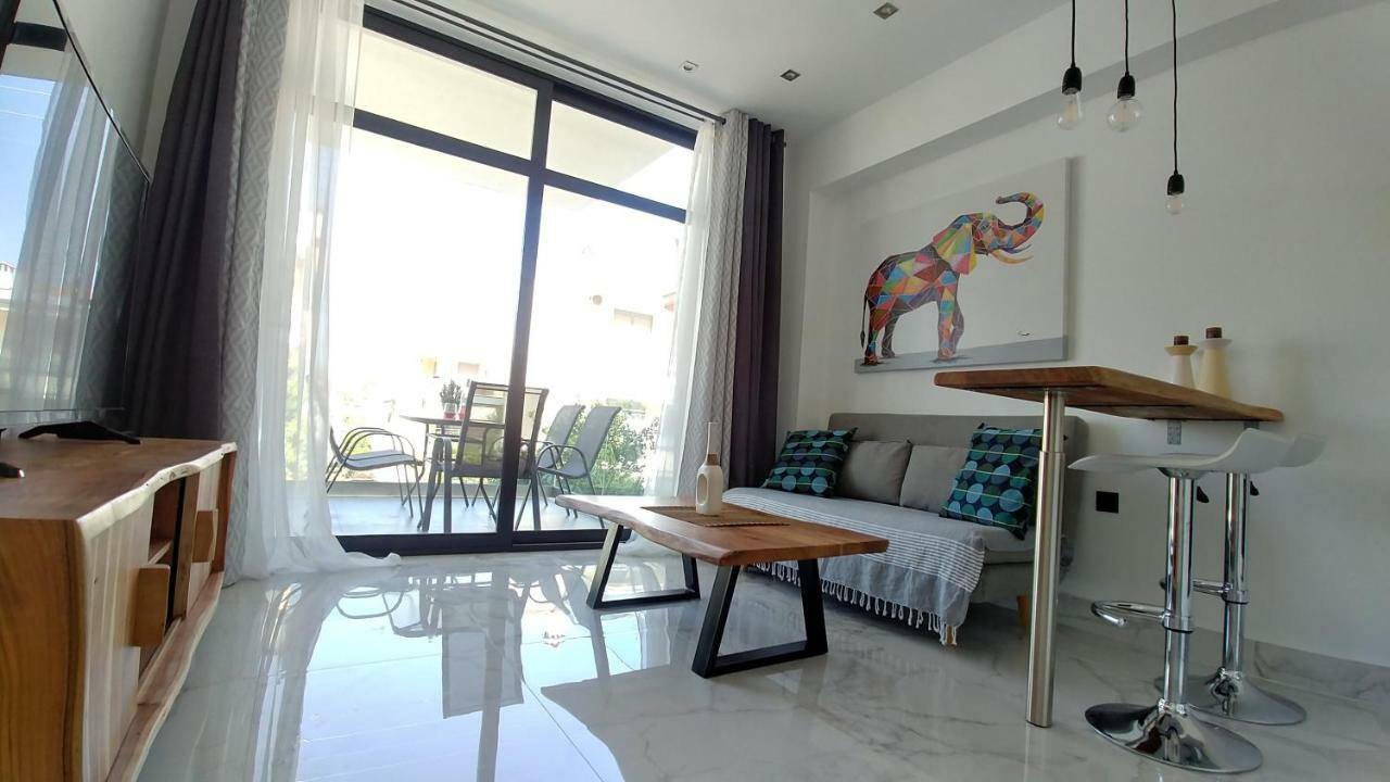 Ferienwohnung Opensky Lux Kallithea  Exterior foto